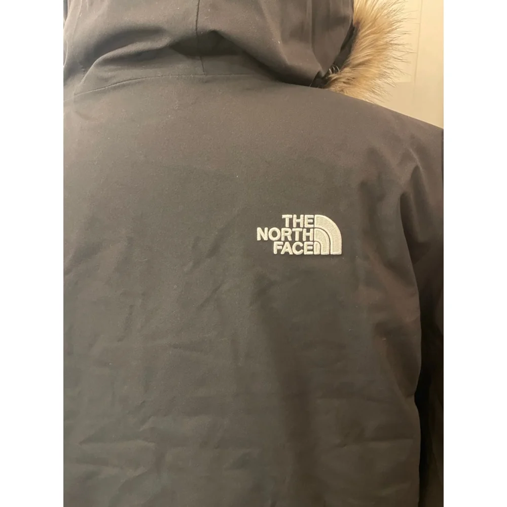 The North Face Arctic Bomber Jacket Womens XL Black Faux Fur Hood NWOT - Picture 9 of 12